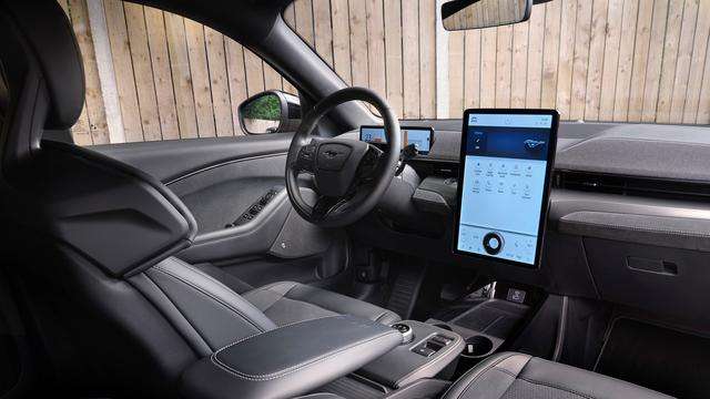 Ford: Mustang Mach E GT, prestazioni elettrizzanti 3 small 24 1