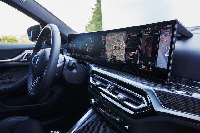 BMW: Nuova i4, la berlina Gran Coupè elettrica 9 small 51