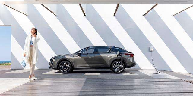 Citroën: Nuova C5x La sintesi tra berlina, Station Wagon e SUV. 2 small 2 1