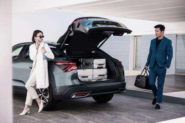 Citroën: Nuova C5x La sintesi tra berlina, Station Wagon e SUV. 4 small 4 2