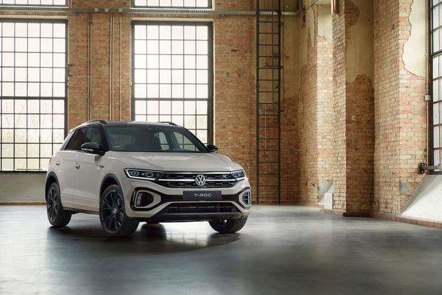 Volkswagen: Nuova T-Roc anche R e cabriolet 3 small 17