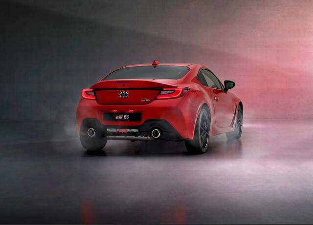 Toyota: Nuova GR86 la sportiva alla portata di tutti 1 small 2