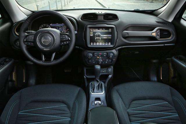 Jeep: Renegade e Compas e-Hybrid 2 small 15 1