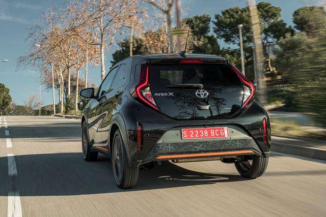 Toyota: Nuova Aygo X, city crossover 7 small 20