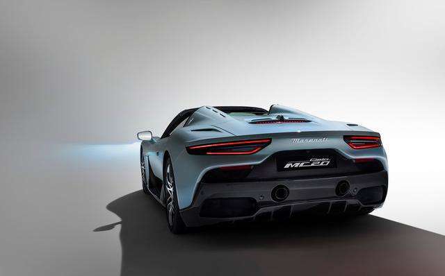 Maserati: MC20 Cielo, la supercar Spyder 2 small 14