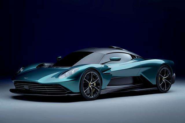 Aston Martin: Valhalla, l'ipercar ibrida 3 small 37