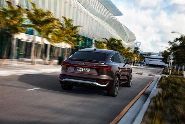 Audi: Q8 50 e-tron da 340 CV e 55 e-tron da 408 CV 4 small 5