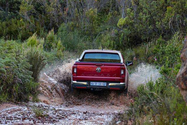 Volkswagen: Nuovo Amarok, Pick-up premium ed equipaggiamenti high-tech 2 small 3 1