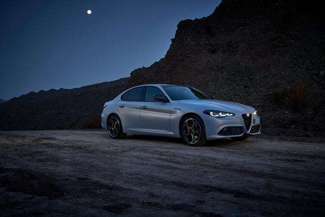 Alfa Romeo: Nuova Giulia e Stelvio 5 small 9