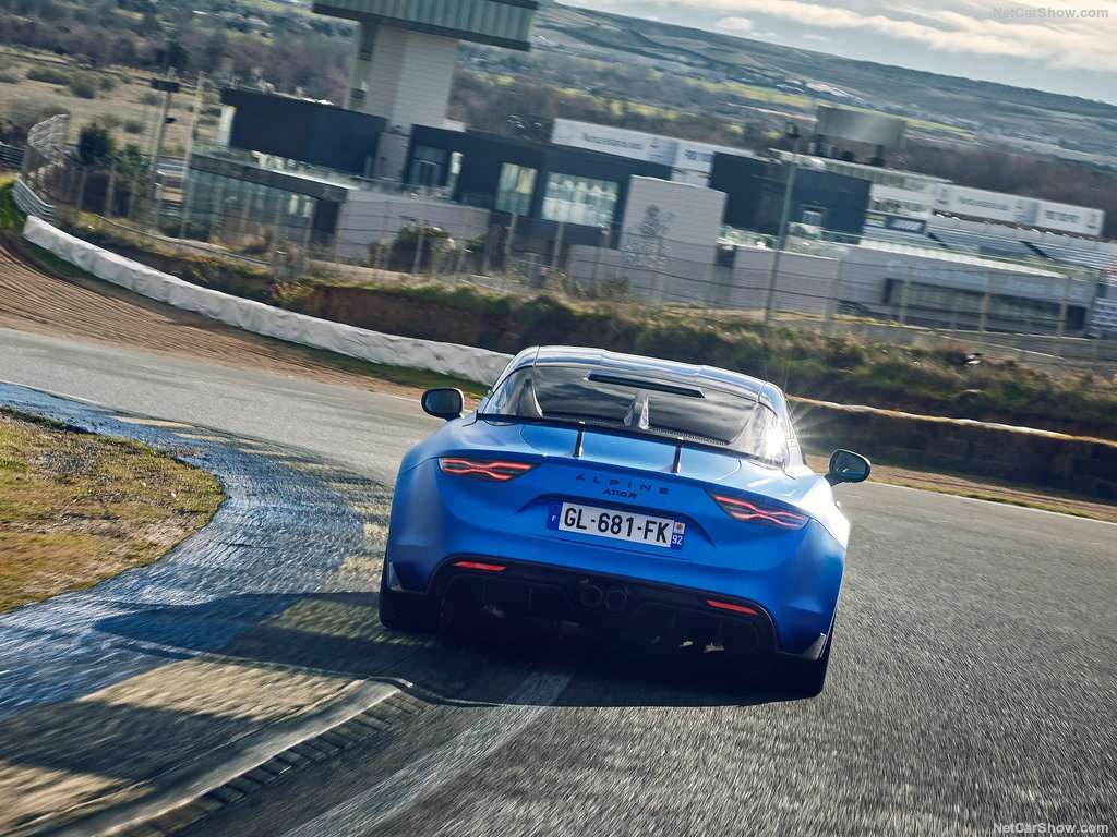 Alpine: A110 R, dalla pista alla strada 6 Alpine A110 R 2023 1024 24