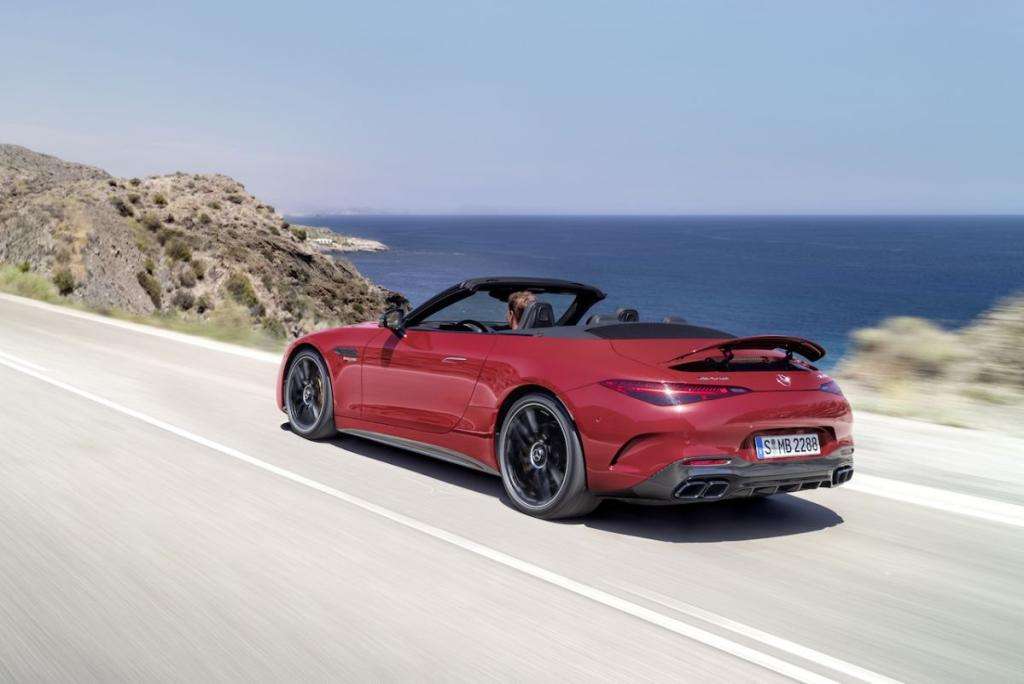 Mercedes-AMG: SL 63 diventa Hybrid Plug-In 1 21c0502005