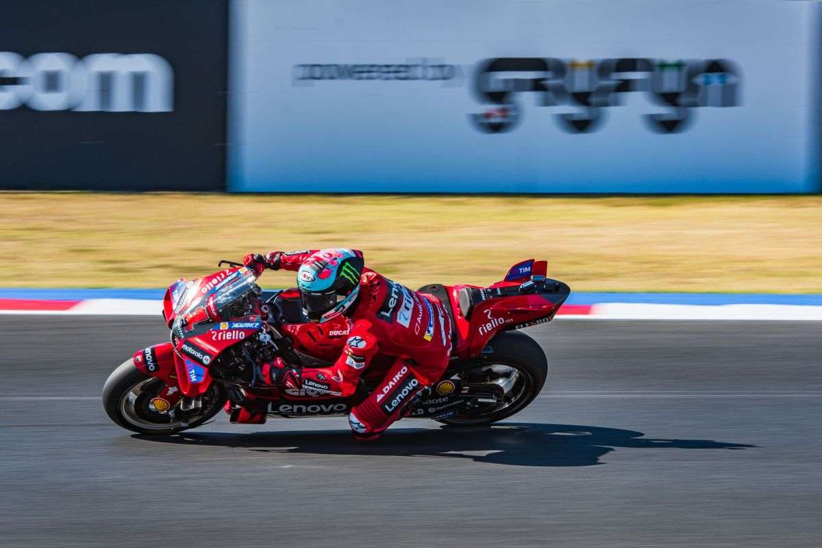 A Misano tripudio Ducati: trionfo di Martin ma anche di Bagnaia, terzo al traguardo. 17 ITA 8526