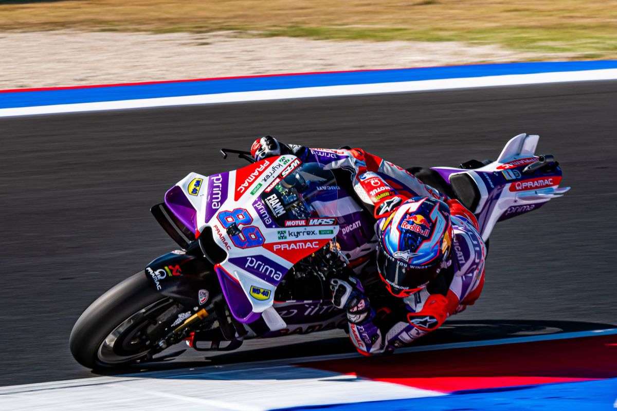 A Misano tripudio Ducati: trionfo di Martin ma anche di Bagnaia, terzo al traguardo. 11 ITA 8617