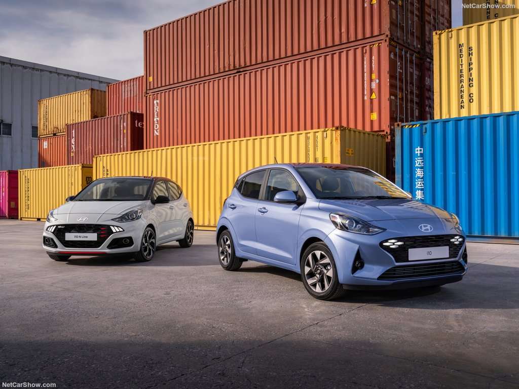 Guida all'acquisto: Hyundai i10 vs Toyota Aygo X, il pragmatismo contro l'emozione 6 Hyundai i10 2024 1024 08