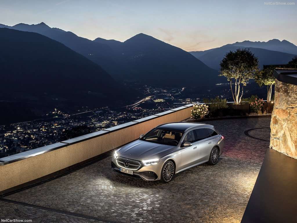 Mercedes-Benz: Nuova Classe E SW, più sportiva ma sempre funzionale 1 Mercedes Benz E Class Estate 2024 1024 06