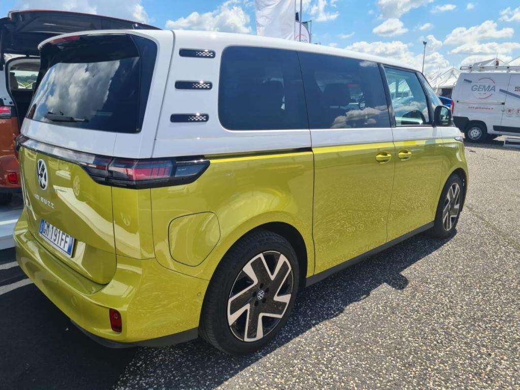 Test Drive: ID.Buzz, per i nuovi, facoltosi, figli dei fiori 9 Immagine WhatsApp 2023 12 19 ore 12.28.15 d4e79651