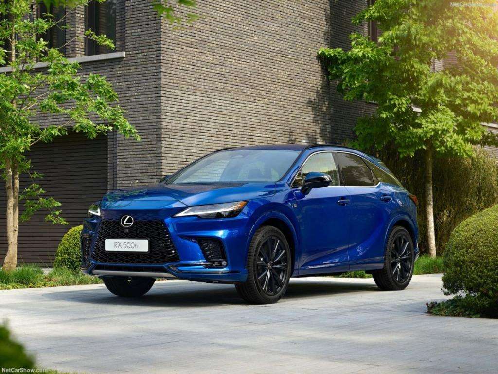 Lexus: Nuova RX più leggera e spaziosa 1 Lexus RX 2023 1280 03
