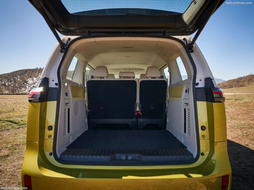 Test Drive: ID.Buzz, per i nuovi, facoltosi, figli dei fiori 3 Volkswagen ID Buzz 2023 1024 c3