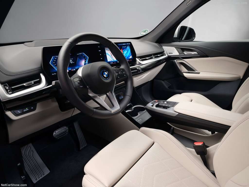 Guida all’aquisto: BMW X1 xDrive 25e 245cv Vs Jeep Compas 4xe 240cv. La sfida SUV PHEV 2 BMW iX1 eDrive20 2024 1024 06