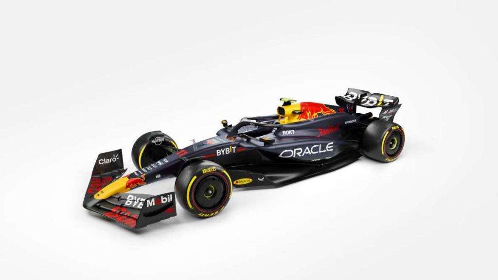 Red Bull presenta l'arma di Verstappen per il 2024: ecco la RB20 4 image 3 2