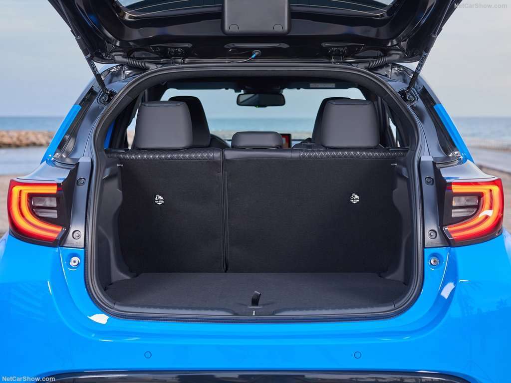 Guida all'Acquisto: Nuova Toyota Yaris, più dinamica e sicura, consumi sempre bassi 4 Toyota Yaris 2024 1024 76