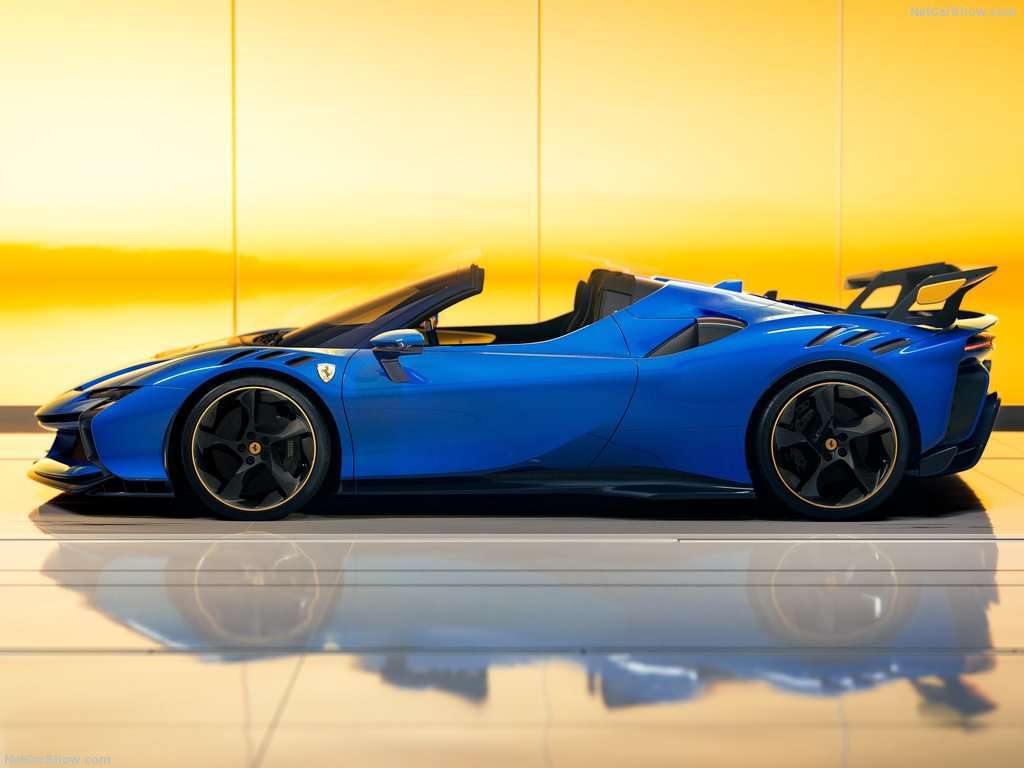Ferrari: SF90 XX Spider, la nuova estrema di Maranello anche a cielo aperto 1 Ferrari SF90 XX Spider 2024 1024 02