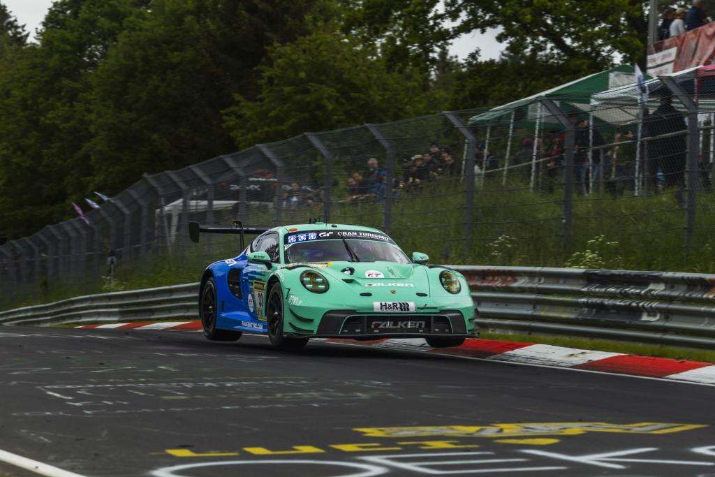 ADAC 24h: Max Hesse e BMW M Team RMG in pole position dopo una emozionante Top Qualifying con Laurens Vanthoor 1 K8A1752