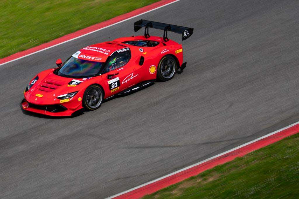 FERRARI CHALLENGE: VALINT, HASSID E ENGSTLER VINCONO AL MUGELLO 5 M000194