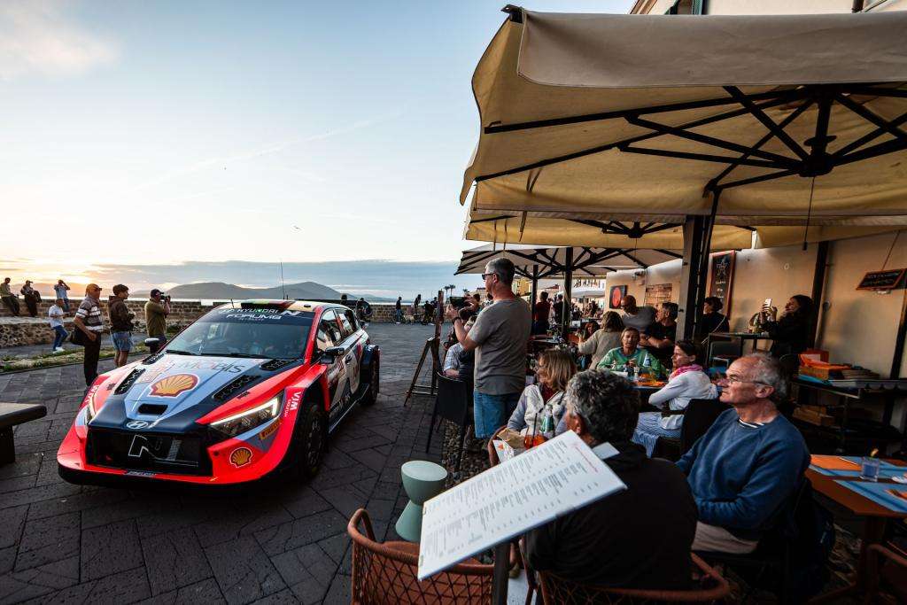 WRC Sardegna al rush finale con Ogier primo 7 IMG 9259