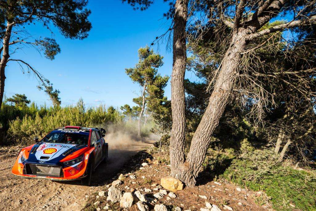 WRC Sardegna al rush finale con Ogier primo 11 IMG 9263