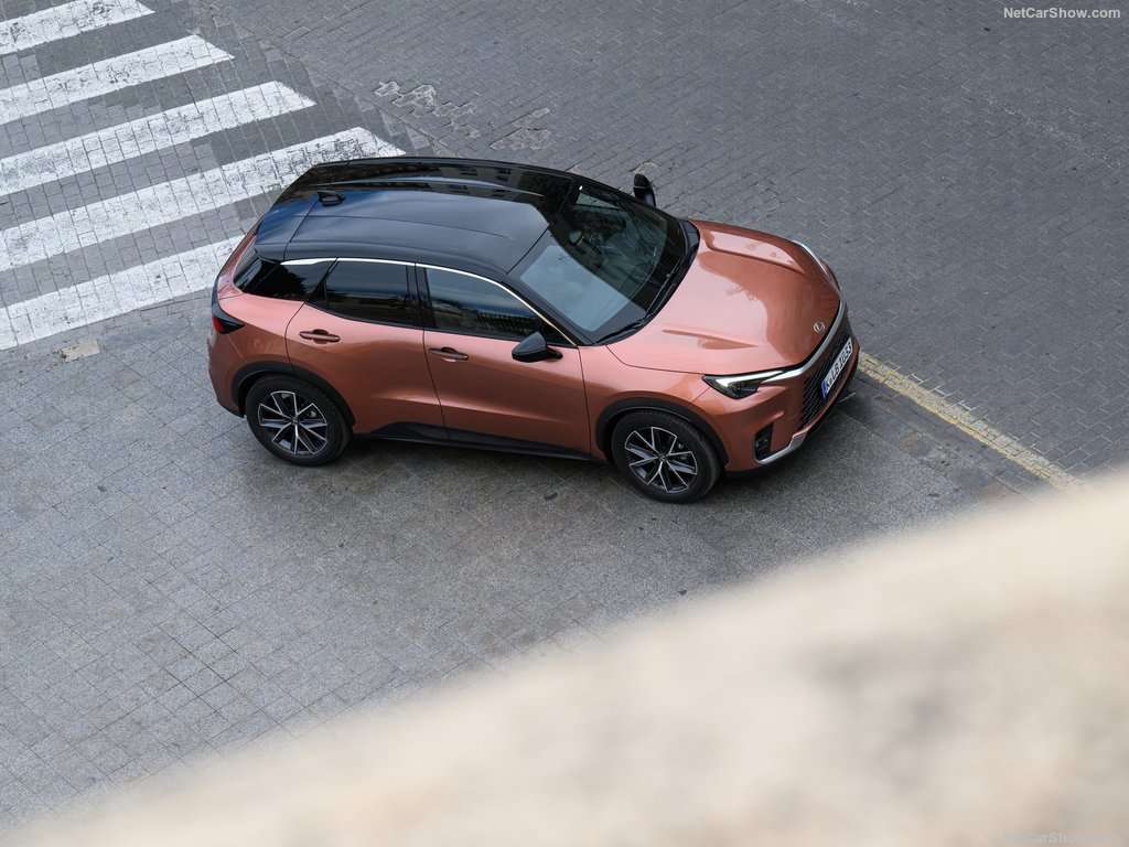 Test Drive: Lexus LBX e-CVT, full hybrid 136cv Cool 4WD 1 Lexus LBX 2024 1024 42