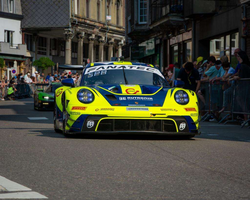 24h Spa: La Parata Tradizionale della 24 Ore di Spa-Francorchamps Attraverso l'Obiettivo di Danilo Russo 9 SPA 0890 Verbeterd NR
