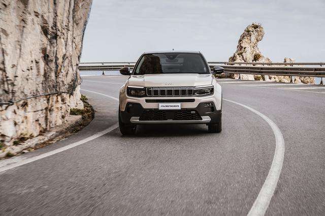 Test Drive: Jeep Avenger, endotermica, mild hybrid e elettrica. 8 small 27