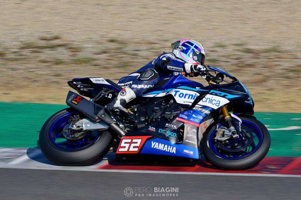 CIV: il Mugello incorona Michele Pirro Campione 2024 5 SBK CIV R5 DelBianco 02 DxO 2