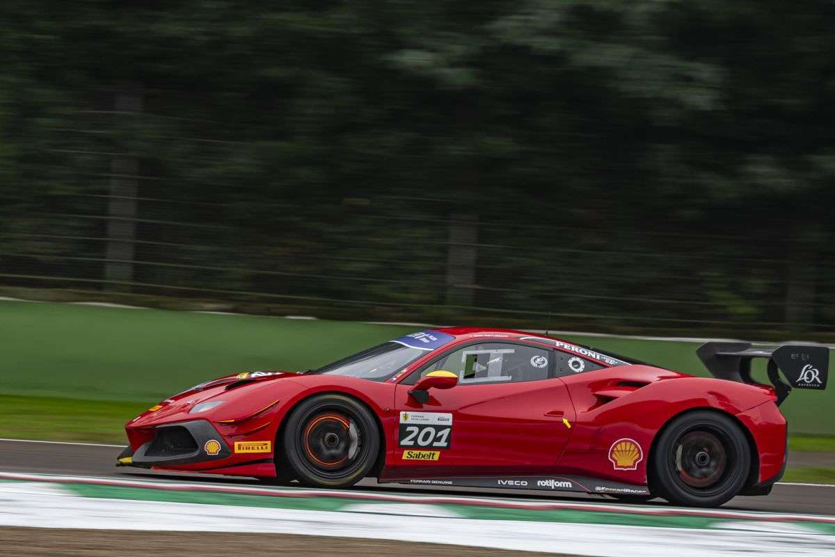 Finali Mondiali Ferrari: 33.000 appassionati a Imola per lo spettacolo conclusivo 1 Ferrari Finali Mondiali 2024 scaled