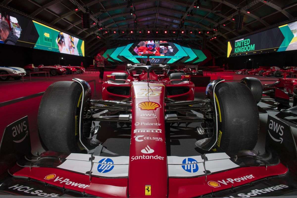 Finali Mondiali Ferrari: 33.000 appassionati a Imola per lo spettacolo conclusivo 22 Ferrari Finali Mondiali 2024 21 scaled
