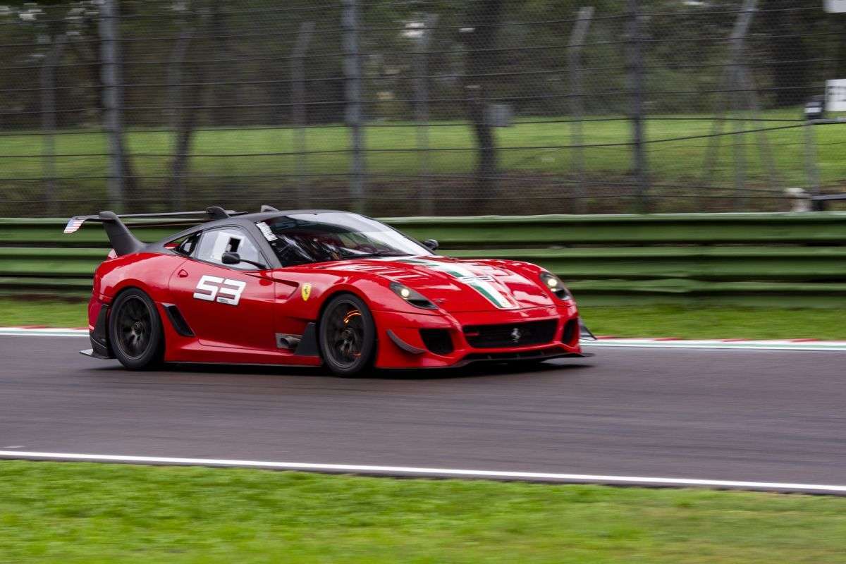 Finali Mondiali Ferrari: 33.000 appassionati a Imola per lo spettacolo conclusivo 41 Ferrari Finali Mondiali 2024 40 scaled