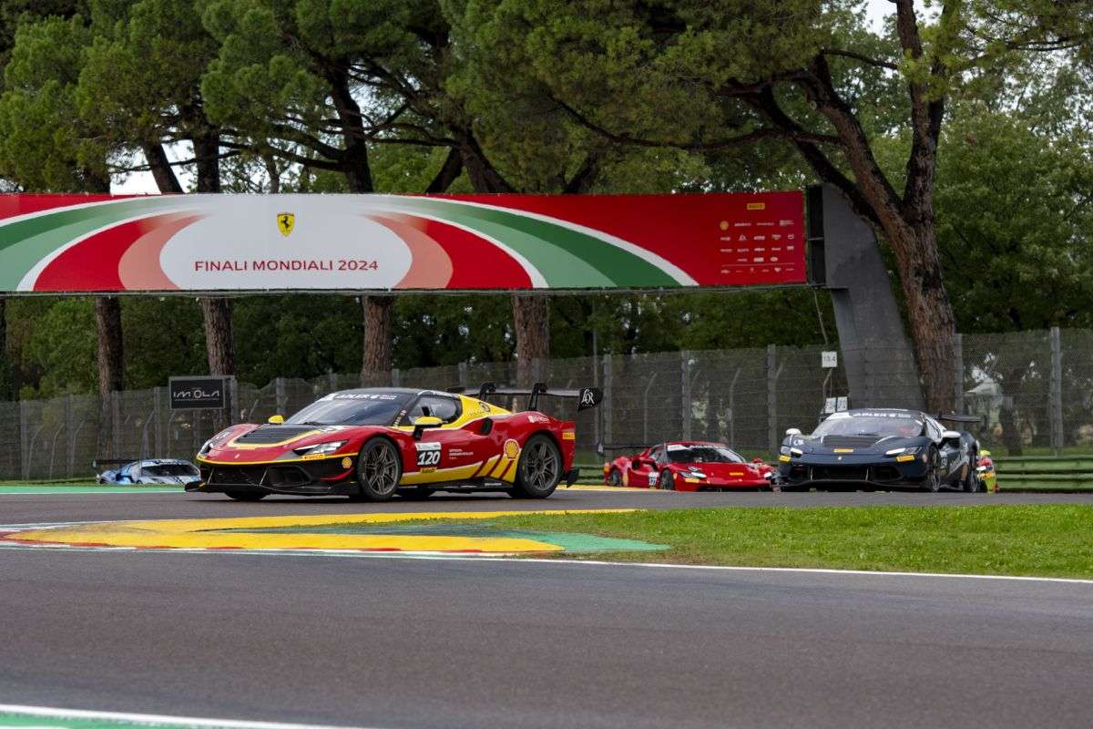 Finali Mondiali Ferrari: 33.000 appassionati a Imola per lo spettacolo conclusivo 48 Ferrari Finali Mondiali 2024 47 scaled