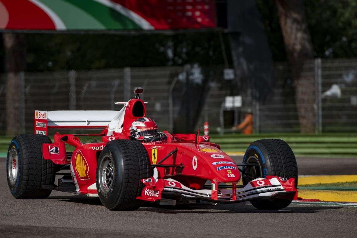 Finali Mondiali Ferrari: 33.000 appassionati a Imola per lo spettacolo conclusivo 57 Ferrari Finali Mondiali 2024 56 scaled