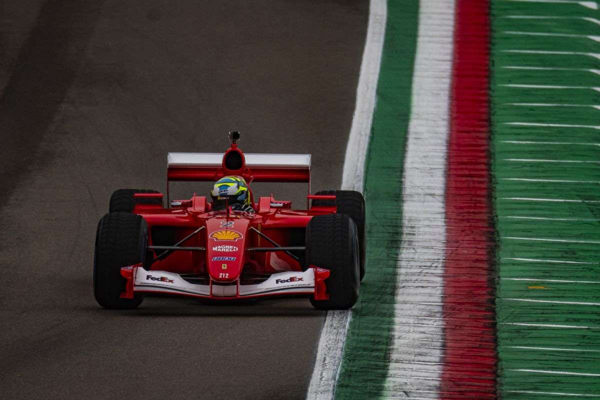 Finali Mondiali Ferrari: 33.000 appassionati a Imola per lo spettacolo conclusivo 9 Ferrari Finali Mondiali 2024 8 scaled