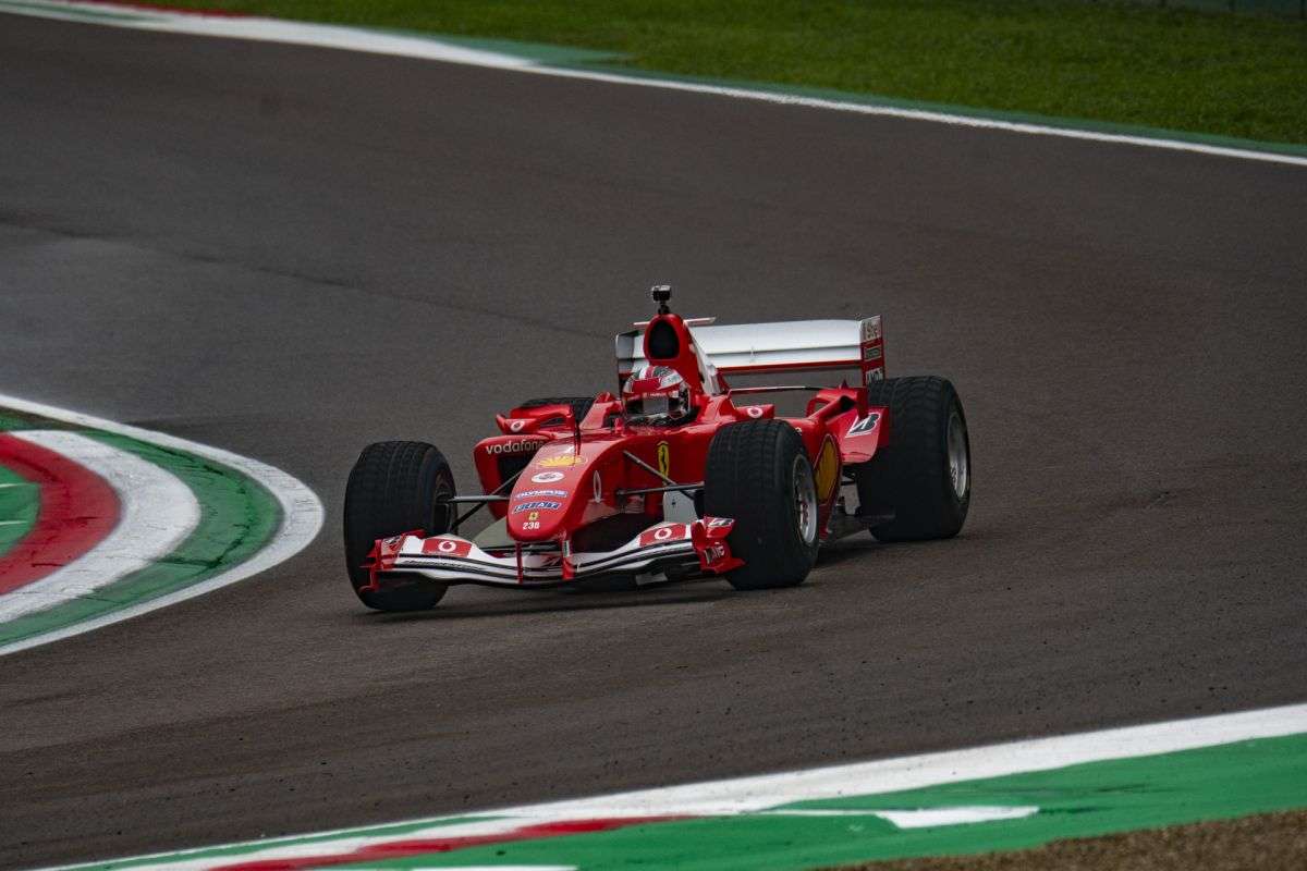 Finali Mondiali Ferrari: 33.000 appassionati a Imola per lo spettacolo conclusivo 10 Ferrari Finali Mondiali 2024 9 scaled