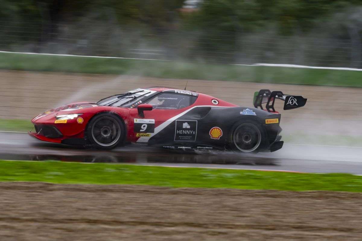 Finali Mondiali Ferrari: 33.000 appassionati a Imola per lo spettacolo conclusivo 94 Ferrari Finali Mondiali 2024 93 scaled
