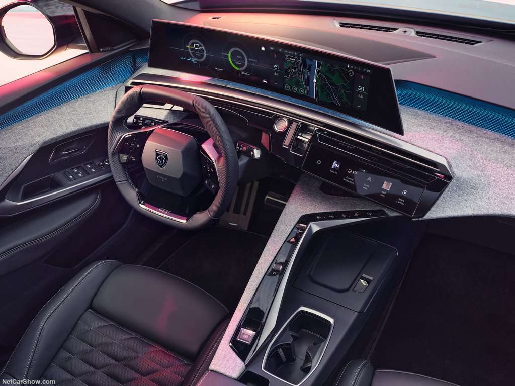 Test Drive: Peugeot 3008 Hybrid 136 e-DCS6 136 CV e e-3008 210cv GT 1 Peugeot e 3008 2024 1024 13