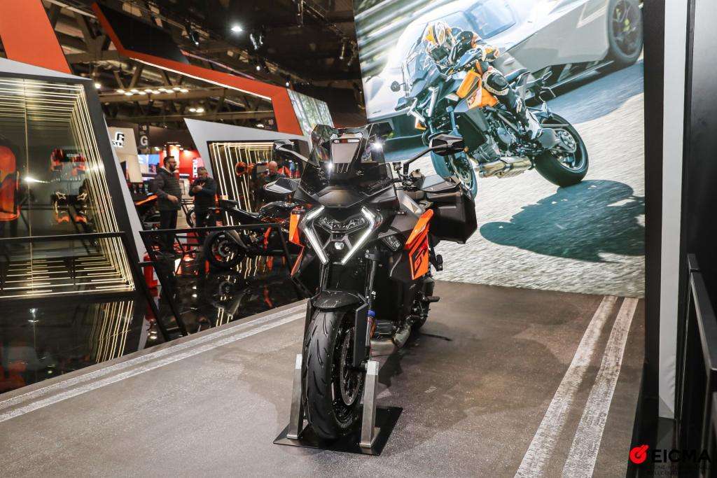 EICMA 2024 – KTM presenta le nuove 1390 2 a68i1131