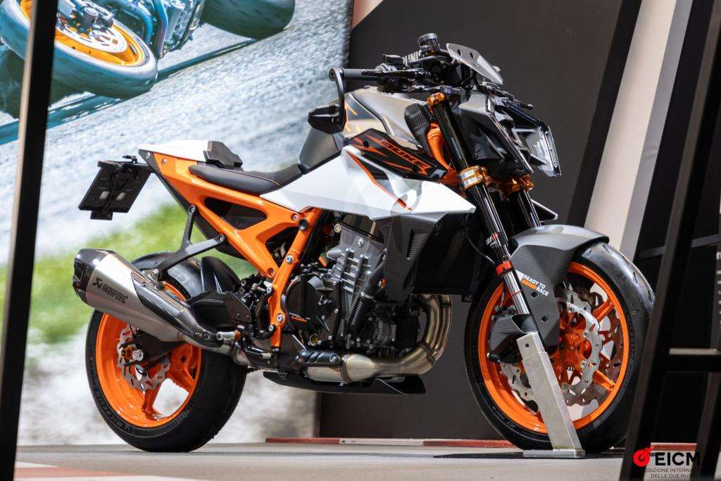 EICMA 2024 – KTM presenta le nuove 1390 5 gio 9324