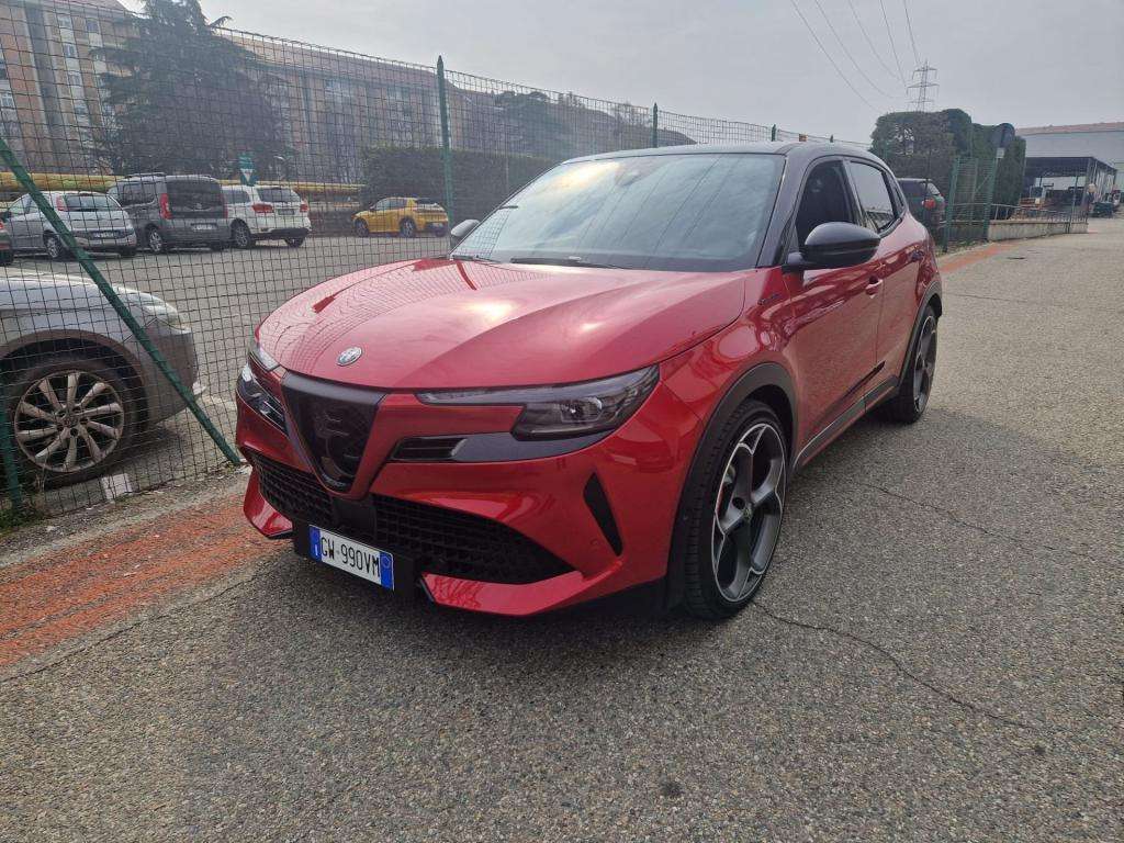Test Drive: Alfa Romeo Junior EV 54kWh 280cv Veloce, ritrova il DNA del Biscione anche elettrificata 6 Immagine WhatsApp 2025 02 25 ore 08.16.11 39bdb3a7