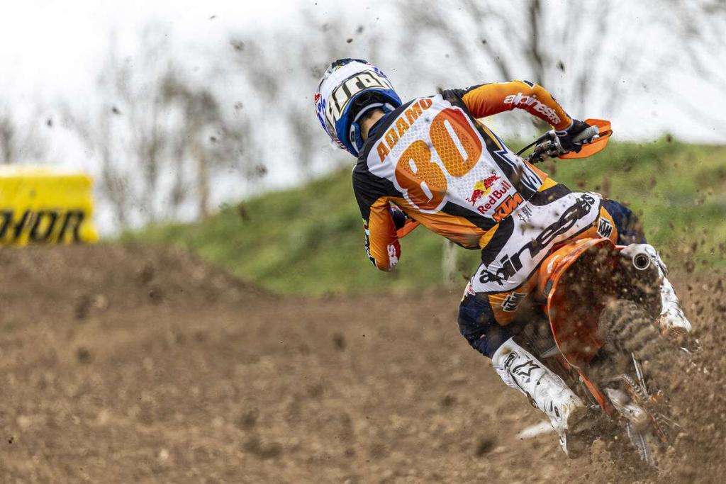 MXGP: in Francia domina Gajser. Adamo vince nella MX2 1 Andrea Adamo Saint Jean D Angely 2025