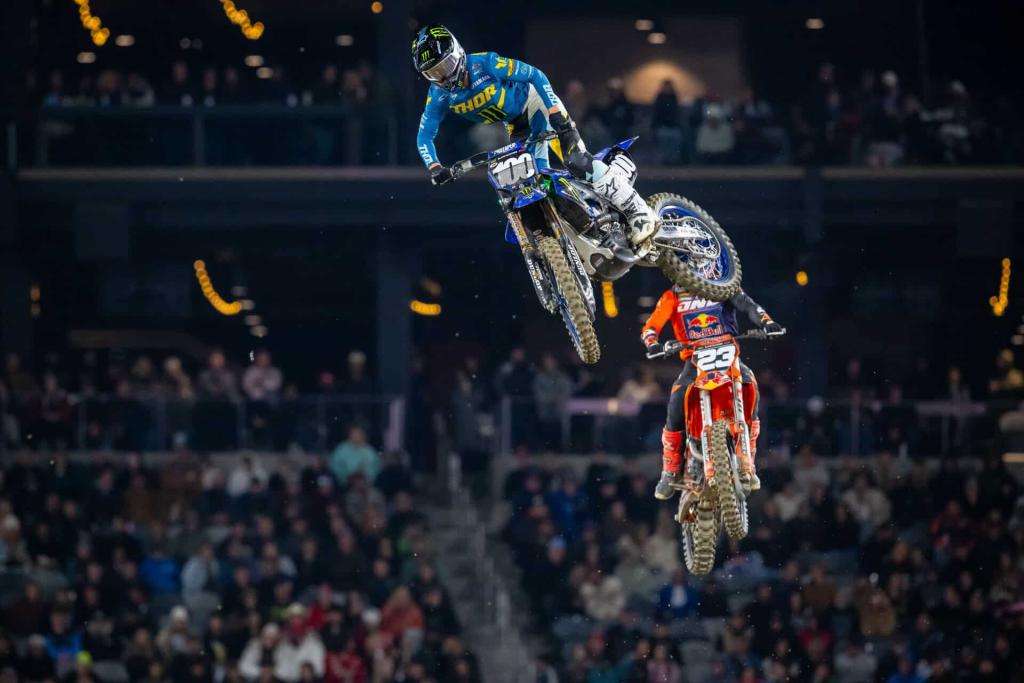 AMA Supercross: a Seattle la spunta Webb. Davies vince nella 250 1 Cole Davies Seattle 2025