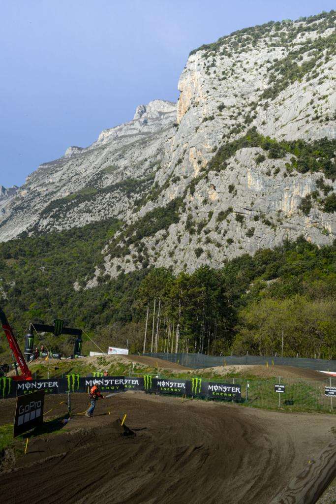 MXGP Trentino: Torna lo spettacolo del MXGP ad Arco di Trento. Trionfo per Gajser e Adamo, riflettori puntati sul ritorno di Tony Cairoli 4 FNM7867