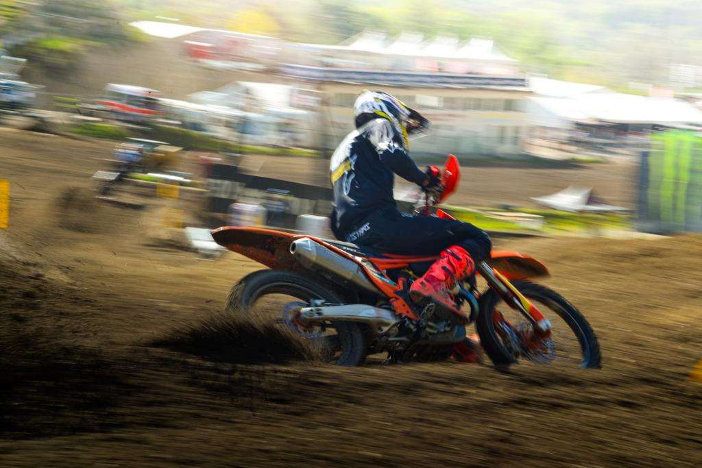 MXGP Trentino: Torna lo spettacolo del MXGP ad Arco di Trento. Trionfo per Gajser e Adamo, riflettori puntati sul ritorno di Tony Cairoli 2 FNM7907